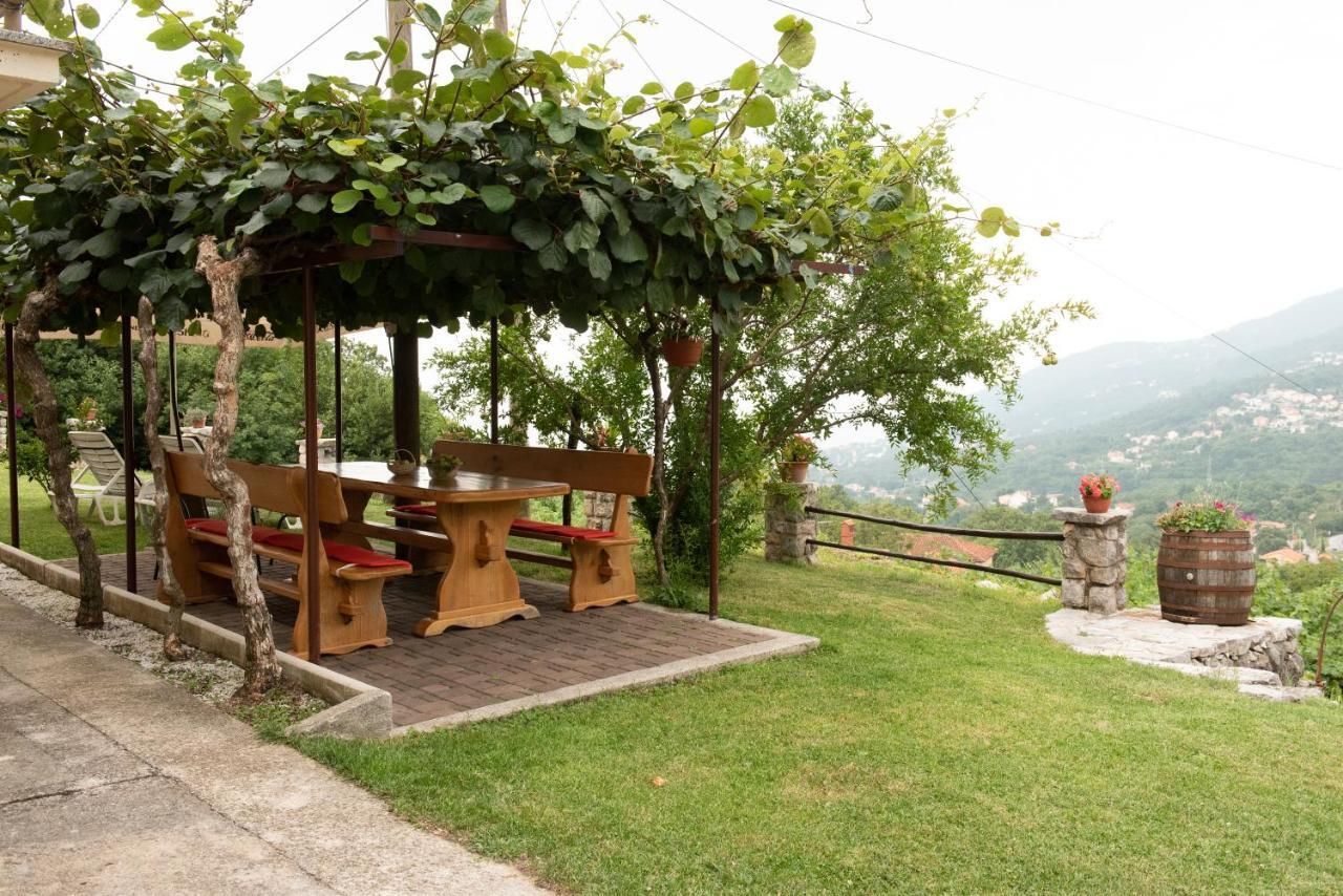 Sea View Apartment With Garden Near Opatija Veprinac Экстерьер фото